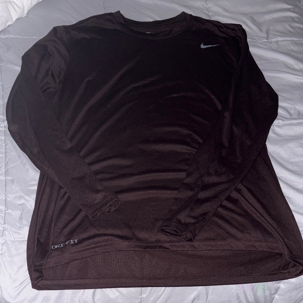 Nike Men’s Brown Long Sleeve Dri-FIT Tee
